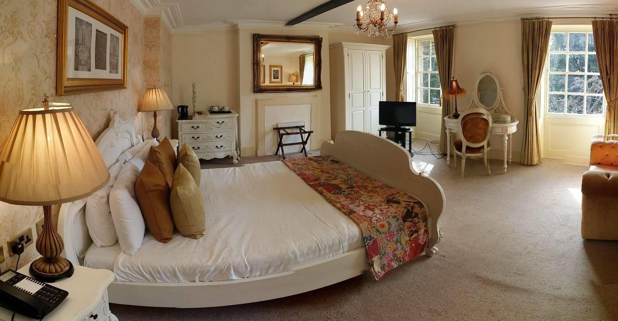 The French Partridge Hotel Hartwell Bagian luar foto